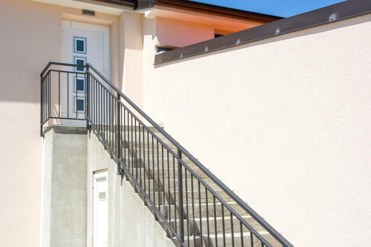 Apartments Dada Senj  Exterior foto